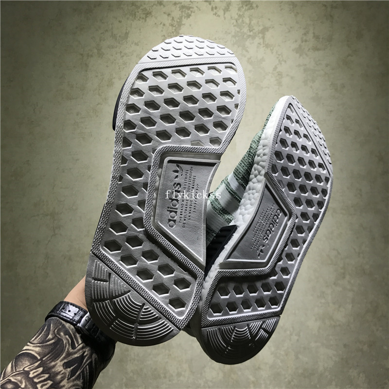 Real Boost Adidas NMD R1 CQ2011
